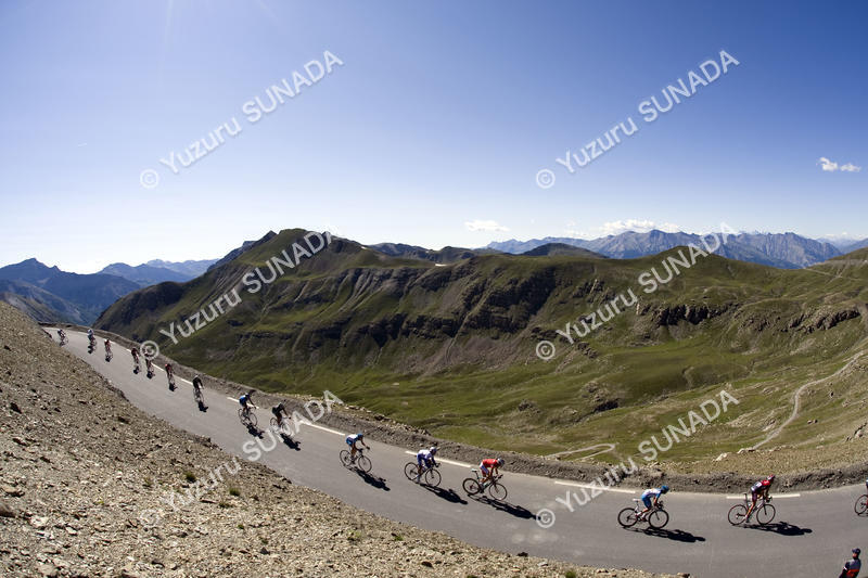 Peloton on Col de la Bonette028p.jpg